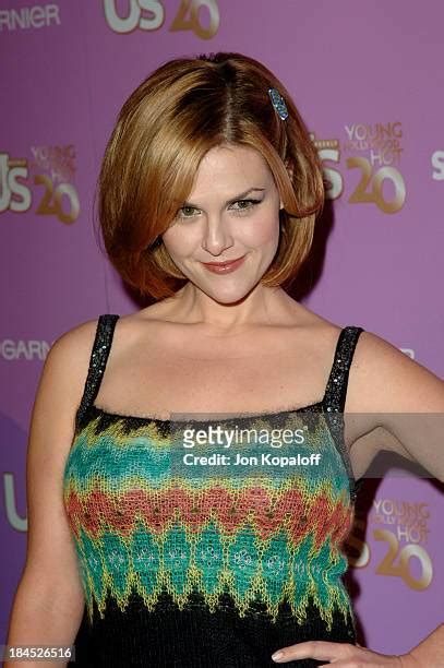 167 Sara Rue Hot Stock Photos & High